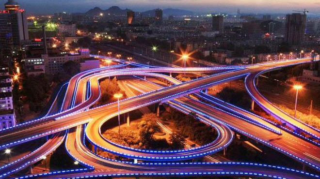 城市立交景觀照明數(shù)碼管輪廓燈照明效果