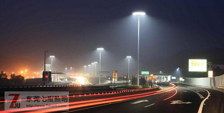 立交橋道路照明高桿燈照明實(shí)景圖