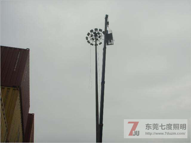 高桿燈廠家指導(dǎo)-自動升降高桿燈的日常維護和保養(yǎng)工作