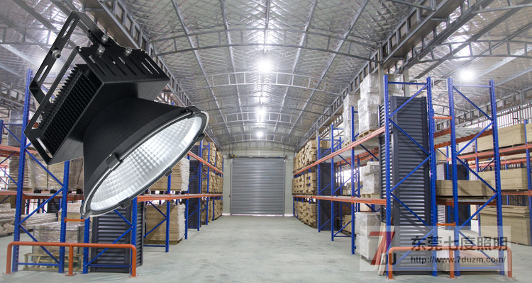 影響LED工礦燈價格和品質(zhì)的三大部件