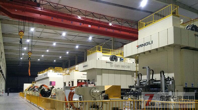 大功率LED工礦燈(LED工廠燈)工業(yè)車間節(jié)能改造效益分析方案