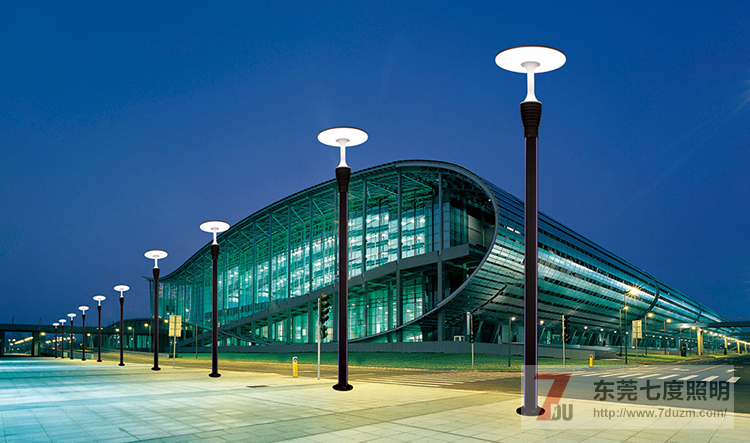 專業(yè)現(xiàn)代庭院燈廠家-東莞七度照明