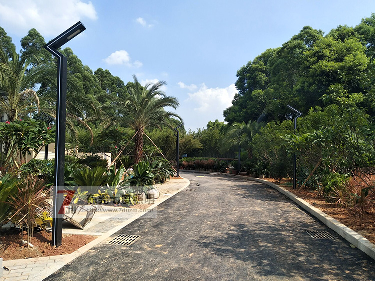 東莞七度照明戶外景觀燈實(shí)拍效果圖片